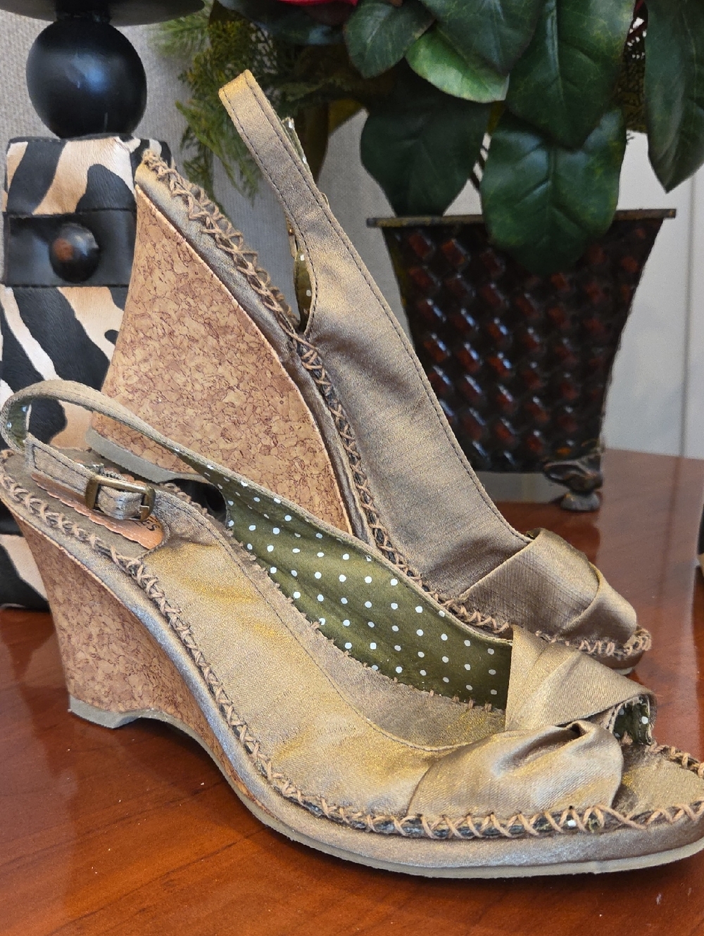 Seychelles Green Wedge Slingback Heels